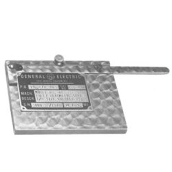 The Model 110 Universal Nameplate Holder can be used conjunction with the Model 98 or Model 47. Model 110 provides an easy, quick clamping of a nameplate.