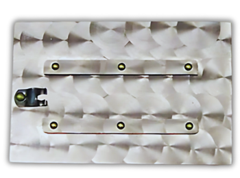 Model 113 Strip Holder For standard rectangular tags, use our Model 113 holder