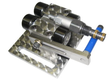custom fixture hydraulic fitting (1)
